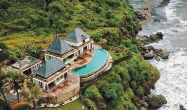 5 Hotel & Resort Dekat Pantai Jogja yang Nyaman